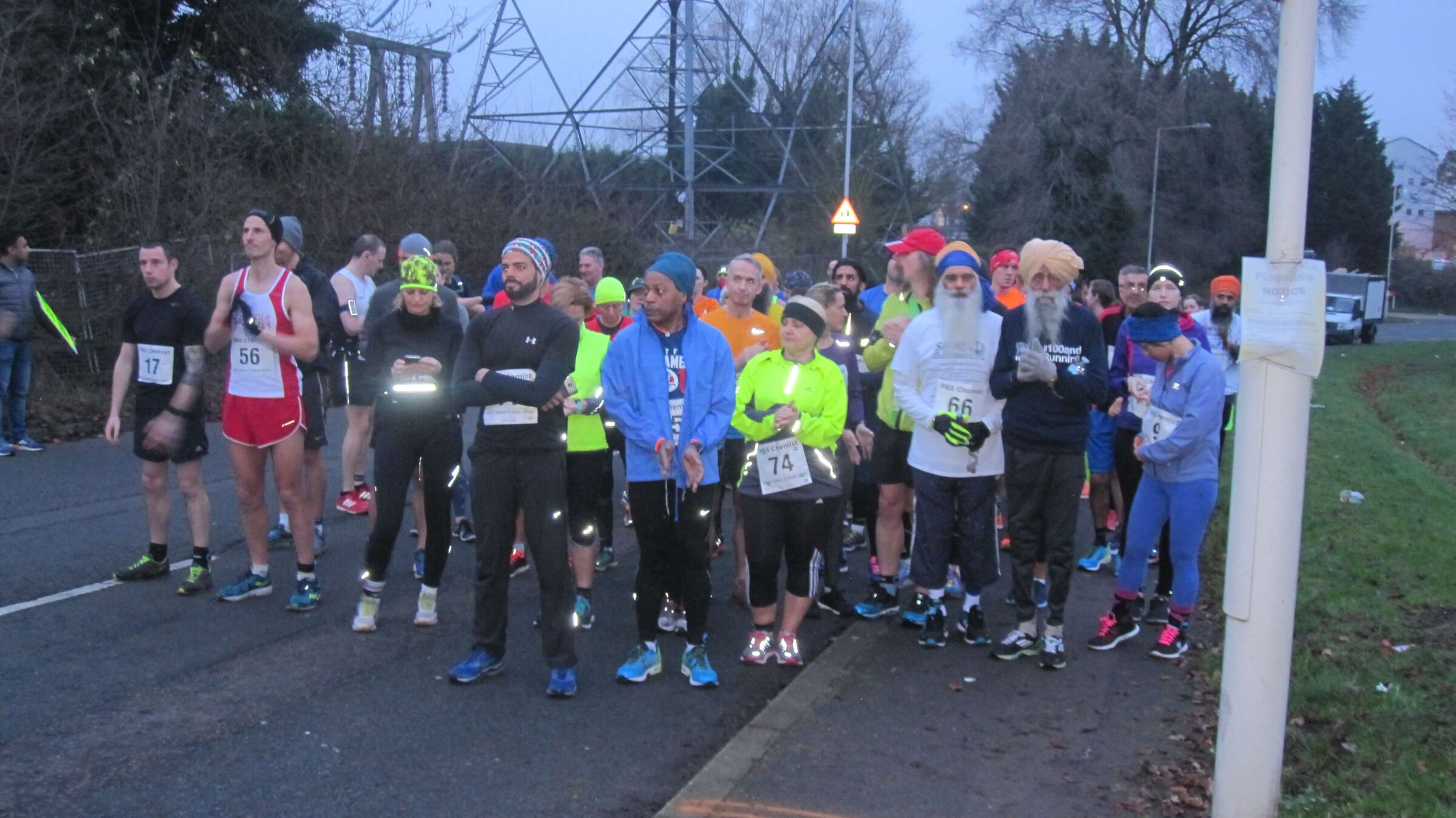 Sikhs In The City runners lined up at the start of an event